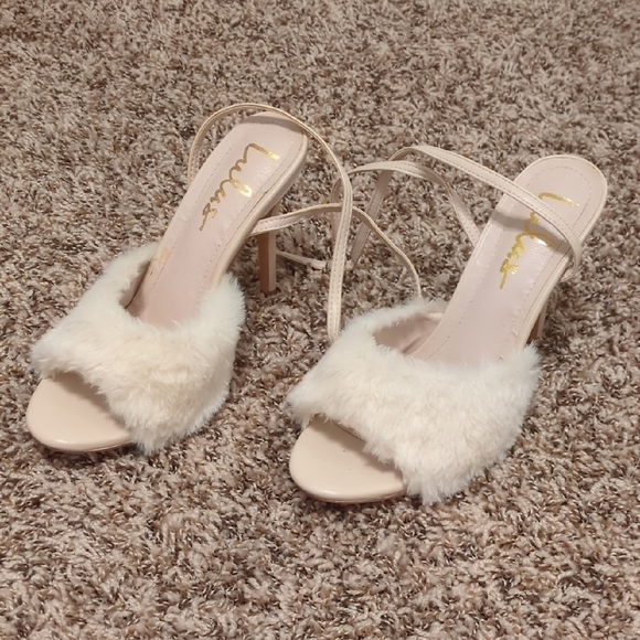 Lulu's Reluca ivory faux fur ankle strap high heel sandals - Picture 4 of 12